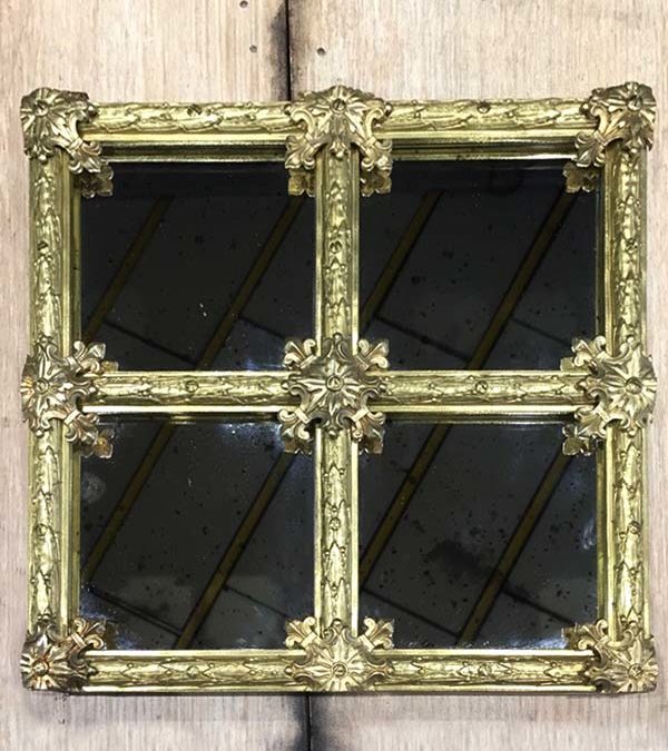 Prototype de miroir au mercure à petits bois en bronze de style Louis XVI