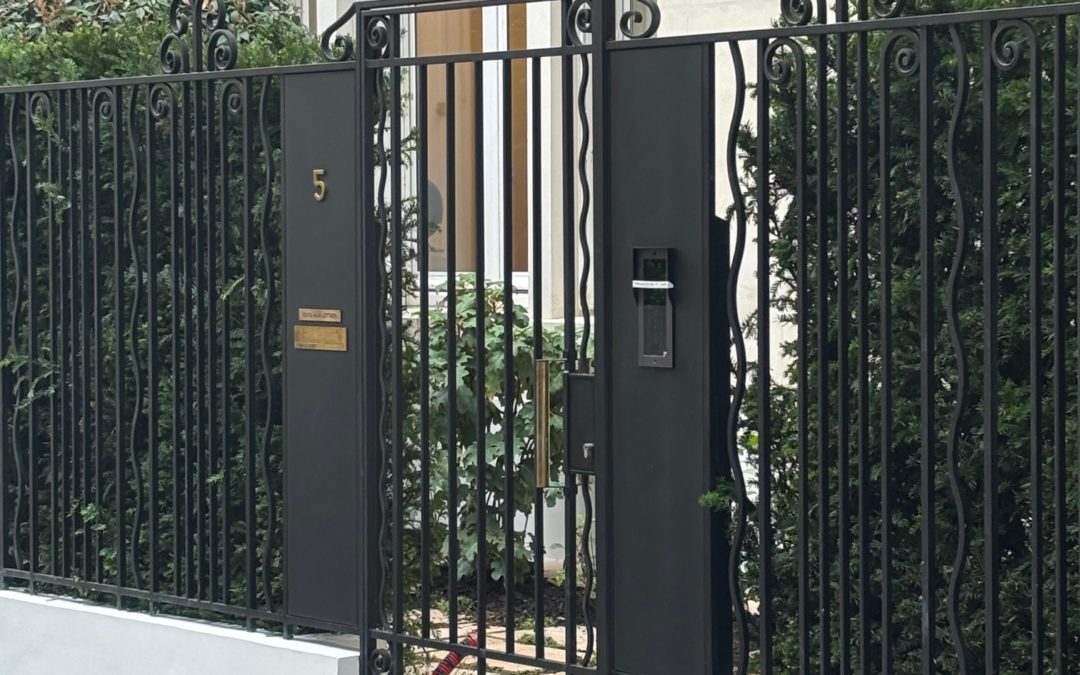 Grilles et portillon