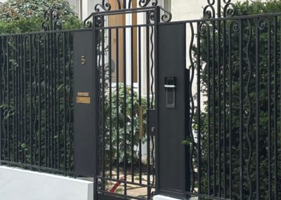 Grilles et portillon