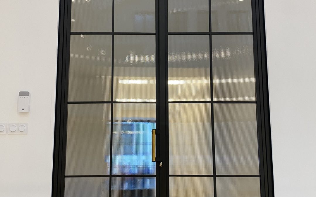 Porte monumentale espace galerie